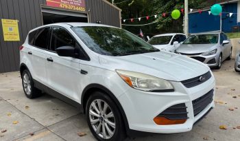 2014 Ford escape S Sport Utility 4D full