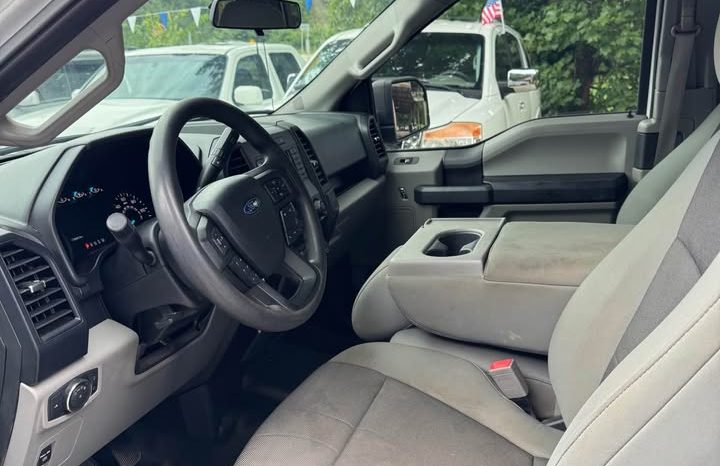 2019 Ford f150 supercrew cab XL Pickup 4D 5 1/2 ft full