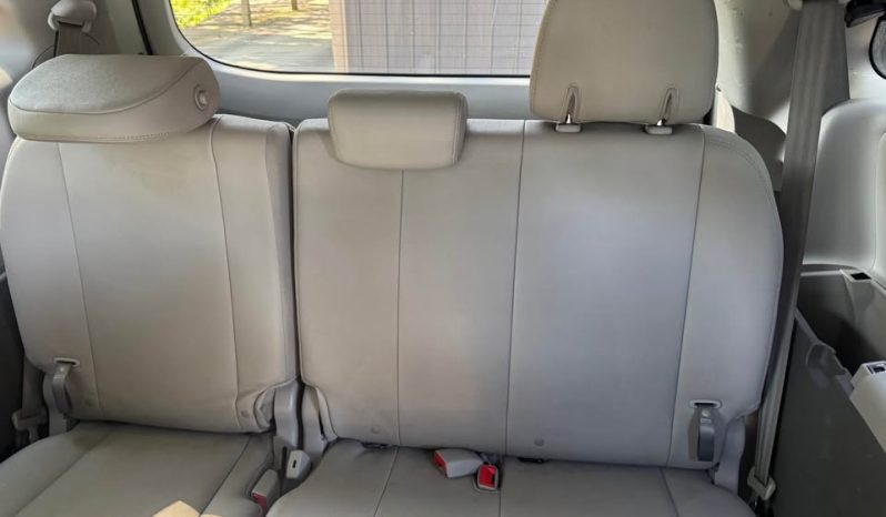 2017 Toyota sienna XLE Minivan full