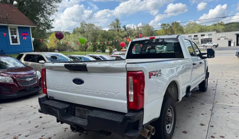 2023 Ford f250 super duty super cab XLT Pickup 4D 8 ft full