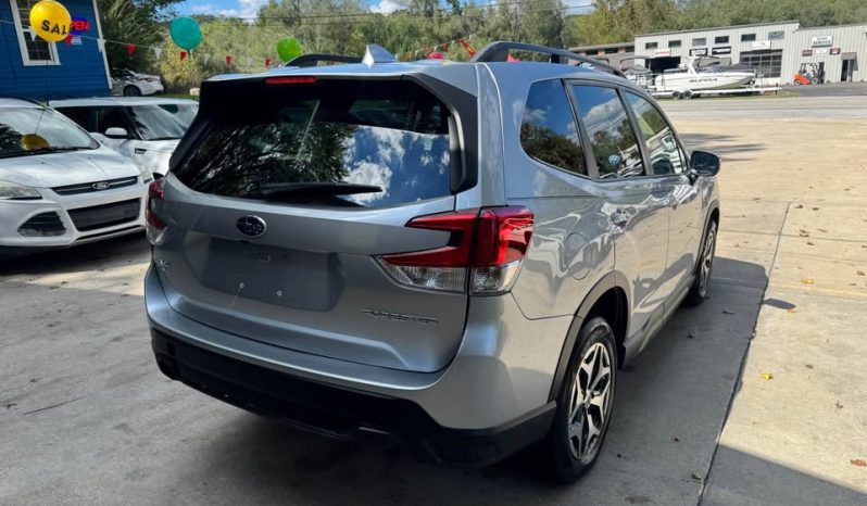 2021 Subaru forester Premium Sport Utility 4D full
