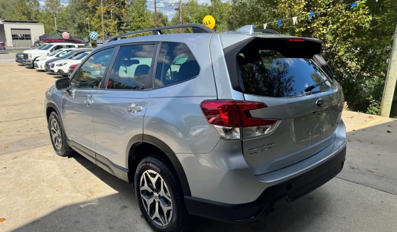 2021 Subaru forester Premium Sport Utility 4D full