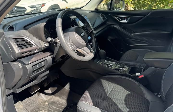 2021 Subaru forester Premium Sport Utility 4D full