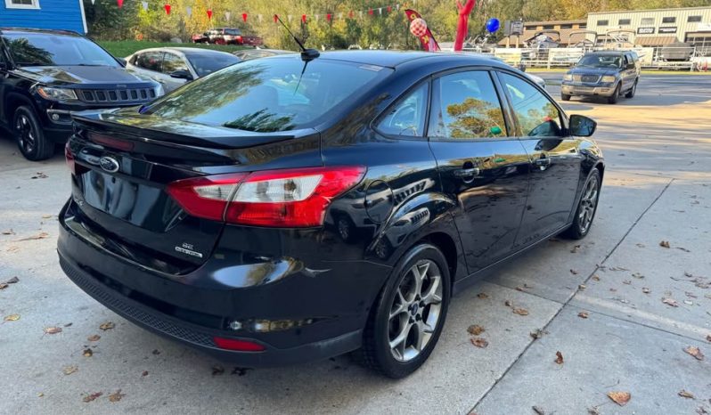 2013 Ford focus SE Sedan 4D full