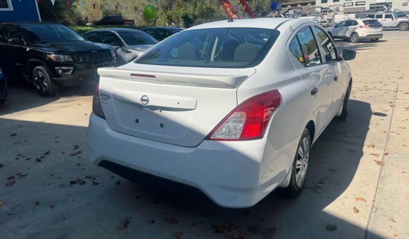 2017 Nissan versa S Plus Sedan 4D full