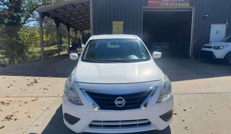 2017 Nissan versa S Plus Sedan 4D full