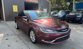 2016 Chrysler 200 Limited Sedan 4D full