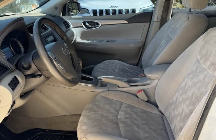 2013 Nissan sentra SV Sedan 4D full