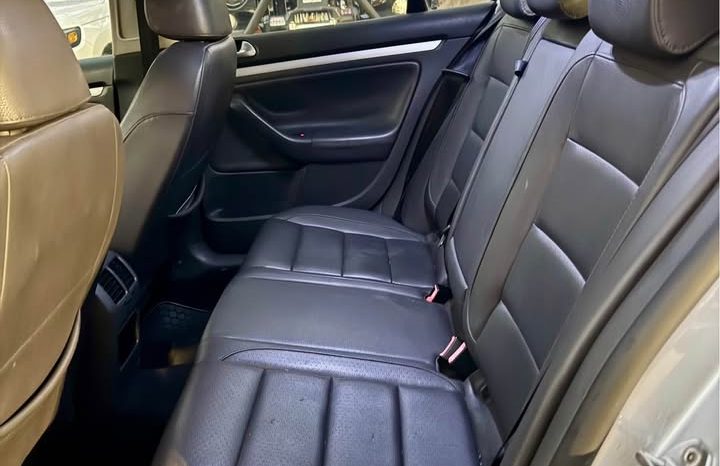 2007 Volkswagen Jetta Wolfsburg Edition Sedan 4D full