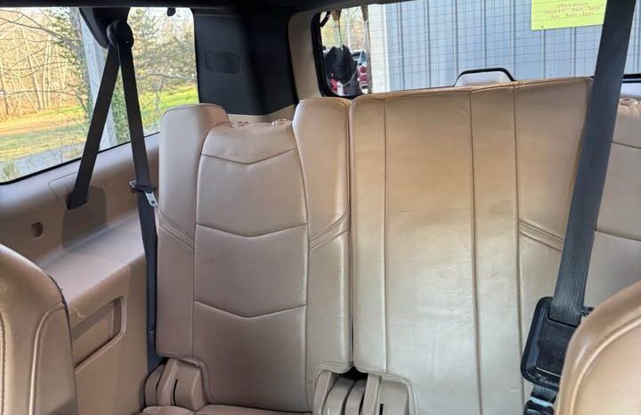 2019 Cadillac Escalade ESV full