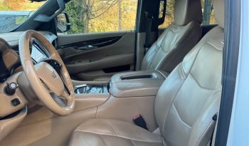 2019 Cadillac Escalade ESV full