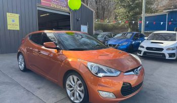 2013 Hyundai Veloster Coupe 3D full