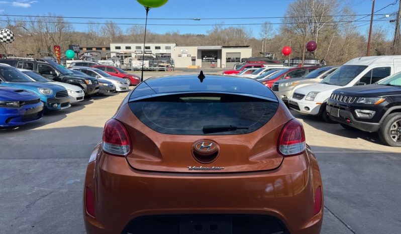 2013 Hyundai Veloster Coupe 3D full