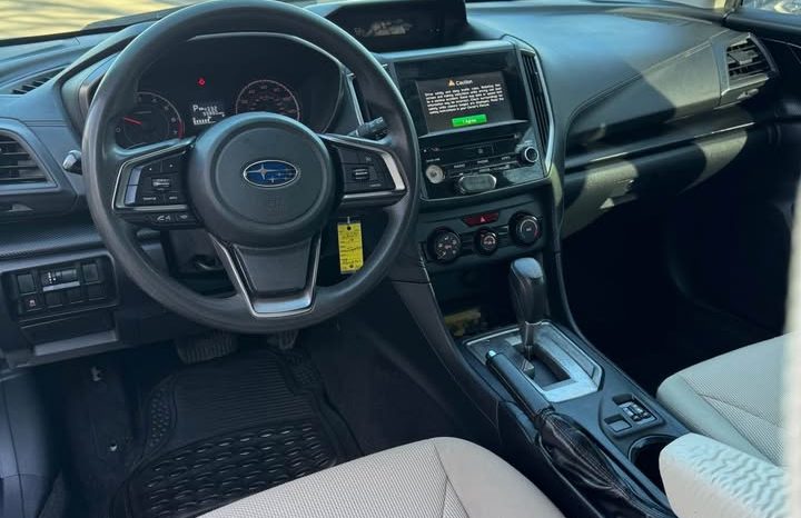 2019 Subaru impreza 2.0i Premium Wagon 4D full