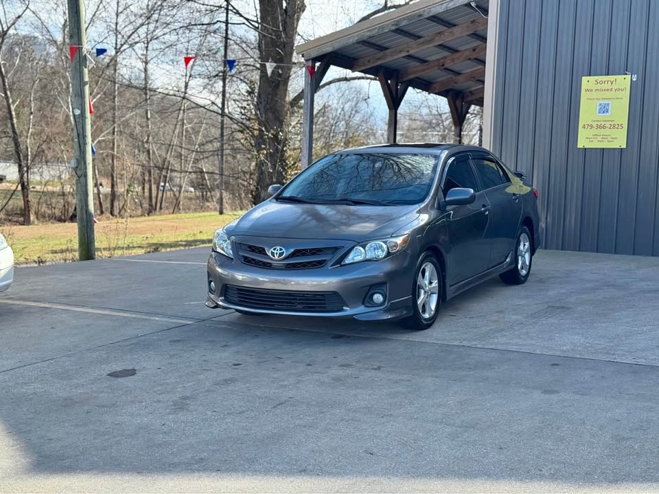 2012 Toyota Corolla S's photo