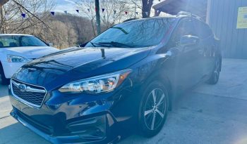 2019 Subaru impreza 2.0i Premium Wagon 4D full