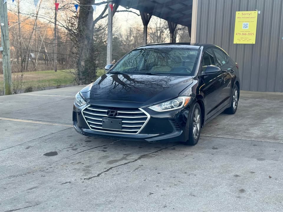 2017 Hyundai Elantra Limited's photo