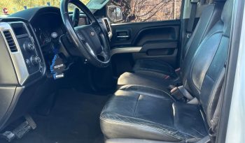 2015 Chevrolet Silverado (classic) 1500 crew cab LT Pickup 4D 5 3/4 ft full