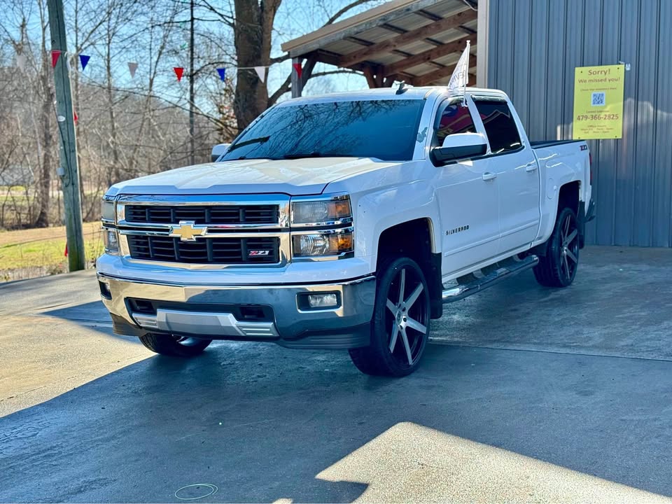 2015 Chevrolet Silverado 1500 LT's photo