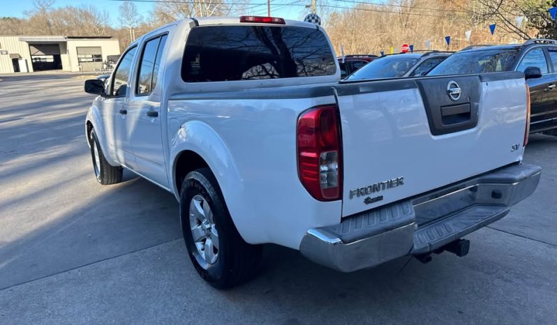 2012 Nissan frontier crew cab SV Pickup 4D 5 ft full