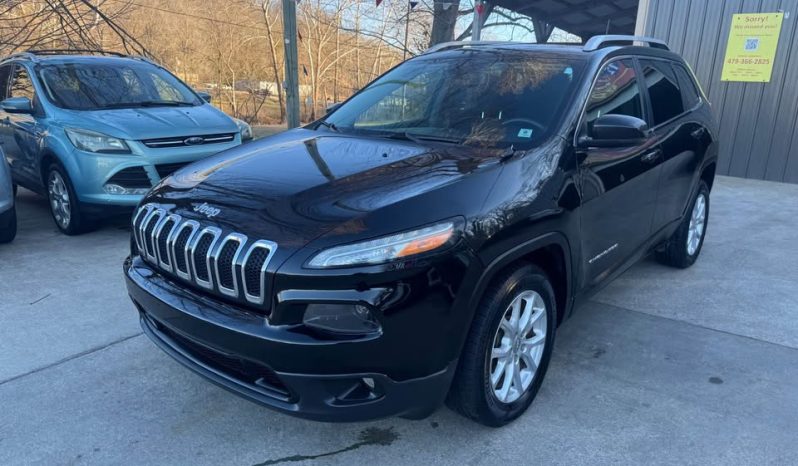 2016 Jeep Cherokee Latitude Sport Utility 4D full
