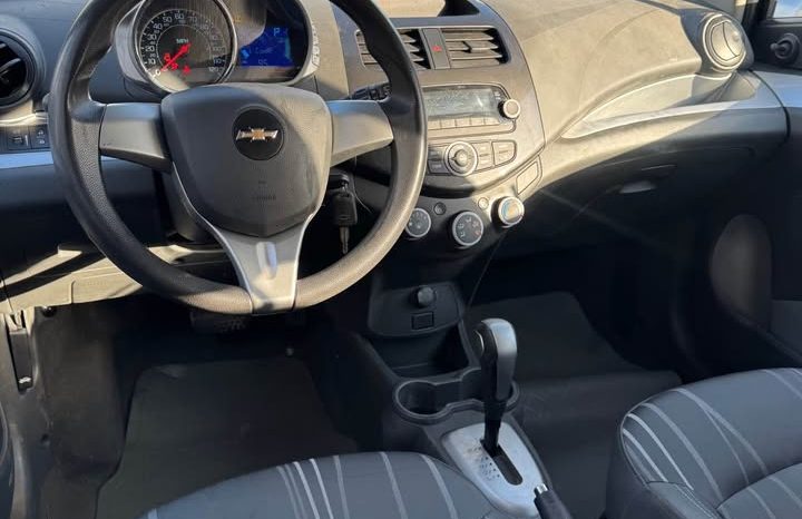 2014 Chevrolet spark LS Hatchback 4D full