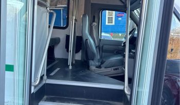 2017 Ford Econoline e350 super duty cutaway Van Cab-Chassis 2D full