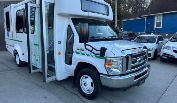 2017 Ford Econoline e350 super duty cutaway Van Cab-Chassis 2D full