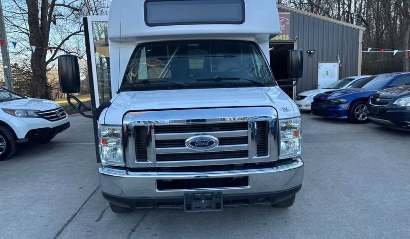 2017 Ford Econoline e350 super duty cutaway Van Cab-Chassis 2D full