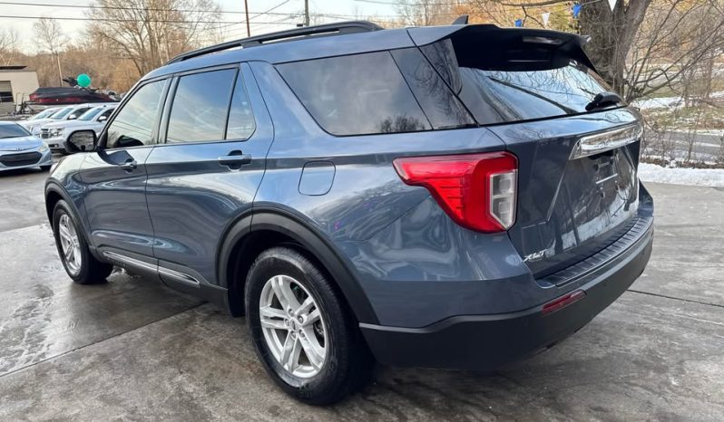 2021 Ford explorer XLT Sport SUV 4D full