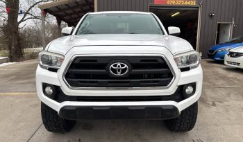 2016 Toyota Tacoma double cab SR5 Pickup 4D 5 ft full