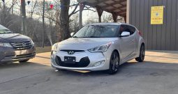 2012 Hyundai veloster Coupe 3D