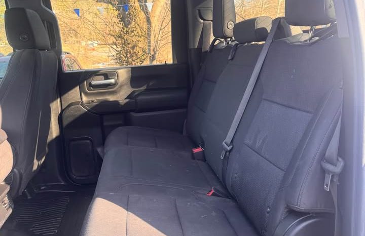 2020 Chevrolet 2500 hd extended cab Short Bed full