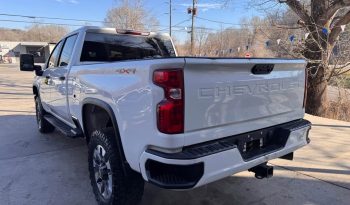 2020 Chevrolet 2500 hd extended cab Short Bed full