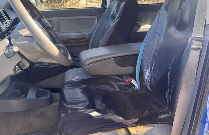 2007 Dodge dakota crew cab SLT Pickup 4D 5 1/4 ft full