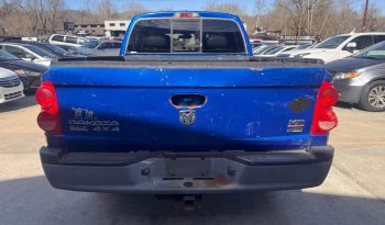 2007 Dodge dakota crew cab SLT Pickup 4D 5 1/4 ft full
