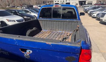 2007 Dodge dakota crew cab SLT Pickup 4D 5 1/4 ft full