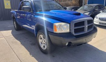 2007 Dodge dakota crew cab SLT Pickup 4D 5 1/4 ft full