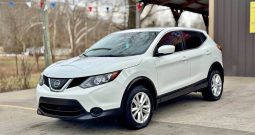 2018 Nissan rogue S Sport Utility 4D
