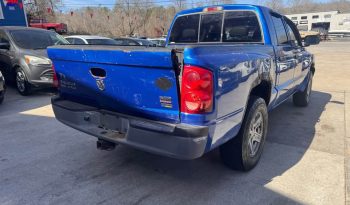 2007 Dodge dakota crew cab SLT Pickup 4D 5 1/4 ft full