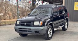 2001 Nissan Xterra XE Sport Utility 4D