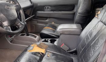 2001 Nissan Xterra XE Sport Utility 4D full
