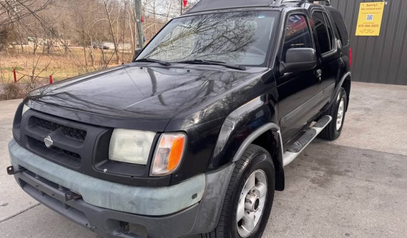 2001 Nissan Xterra XE Sport Utility 4D full
