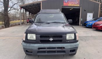 2001 Nissan Xterra XE Sport Utility 4D full