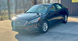 2015 Hyundai sonata SE Sedan 4D