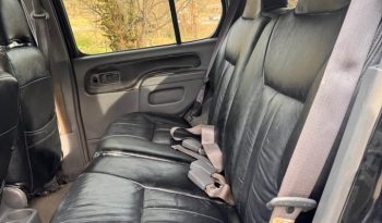 2001 Nissan Xterra XE Sport Utility 4D full