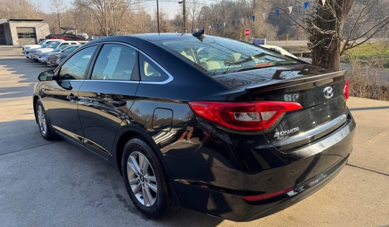 2015 Hyundai sonata SE Sedan 4D full
