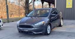 2019 Ford focus SE Sedan 4D