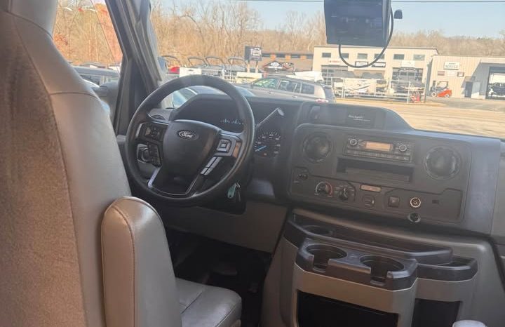 2022 Ford e350 super duty cargo SD full