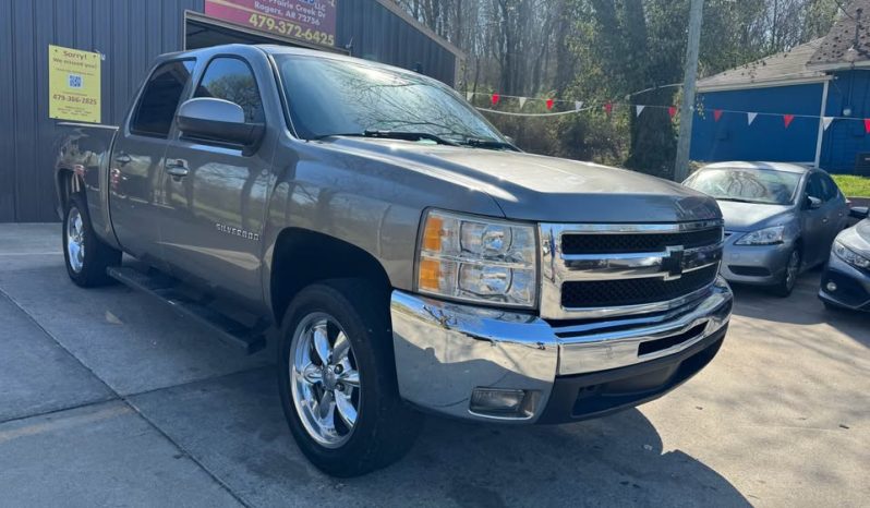 2012 Chevrolet Silverado (classic) 1500 crew cab LT Pickup 4D 5 3/4 ft full
